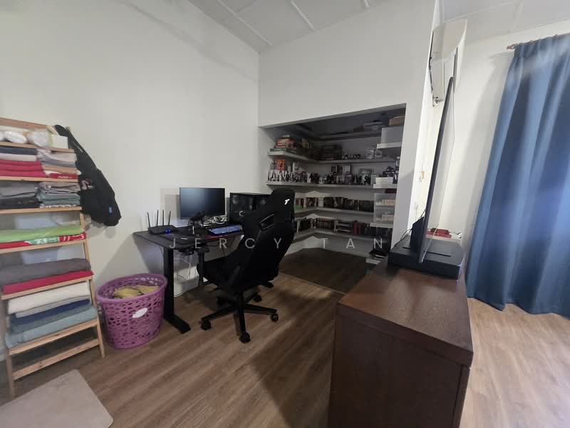 Salak South Garden untuk Untuk Dijual - RM 2,000,000, Mac 2026 - Study - PropertyGuru.com.my