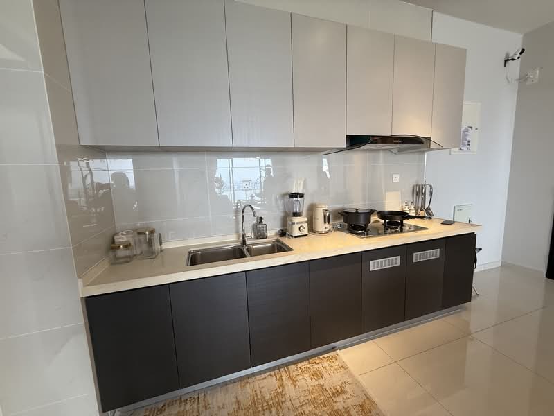 Condominium for Sale at Kings Bay @ Country Garden Danga Bay - Stella Narita - PropertyGuru.com.my