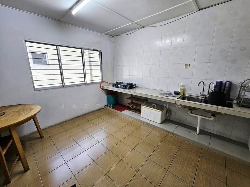 2-storey Terraced House for Sale in Taman Puchong Tekali (Puchong) - Jason Keong - Kitchen - PropertyGuru.com.my