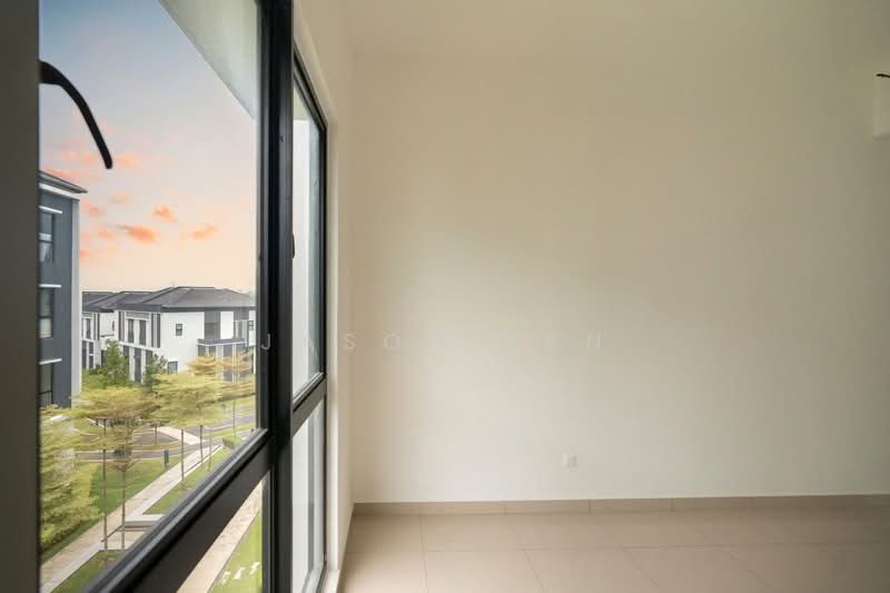 Townhouse for Sale in Setia Alam (Selangor) - Jason Tan - PropertyGuru.com.my