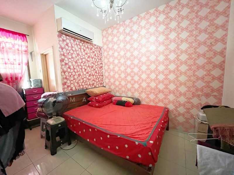 1-storey Terraced House for Sale in Jenjarom (Selangor) - Akmal Zakaria - PropertyGuru.com.my