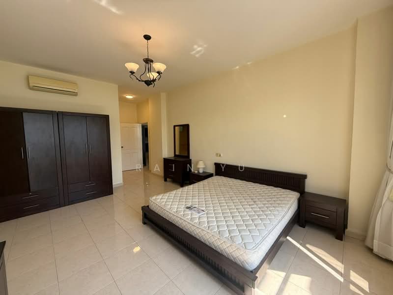 Condominium for Rent at Putra Marine Resort - Rain Yu - Master Bedroom - PropertyGuru.com.my