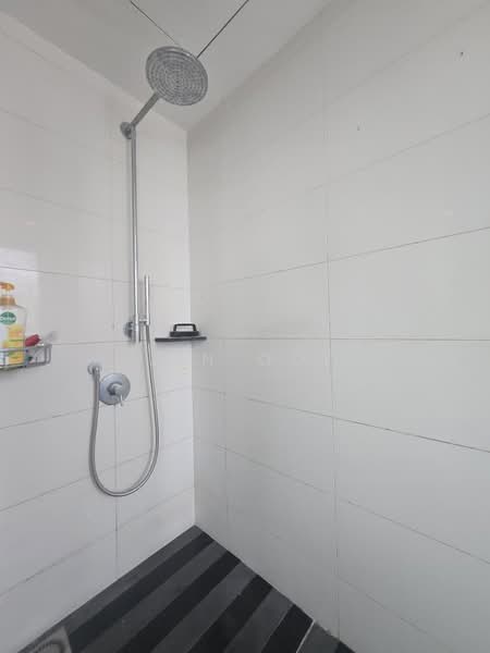 Condominium for Sale at Kiaraville - Jin Ooi - Bathroom - PropertyGuru.com.my