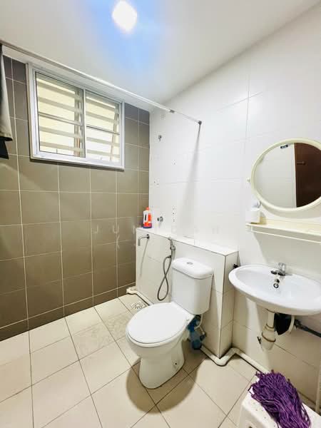 Bangi Avenue untuk Untuk Dijual - RM 600,000, Mac 2026 - Bathroom - PropertyGuru.com.my