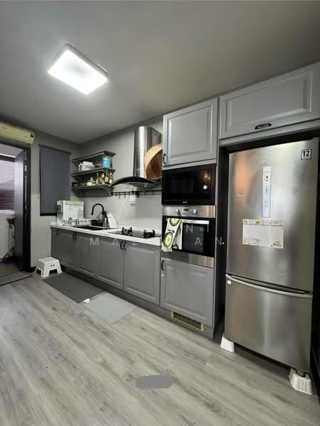 Condominium for Sale at Pinang Heights - Uswani Mazuwan - Kitchen - PropertyGuru.com.my