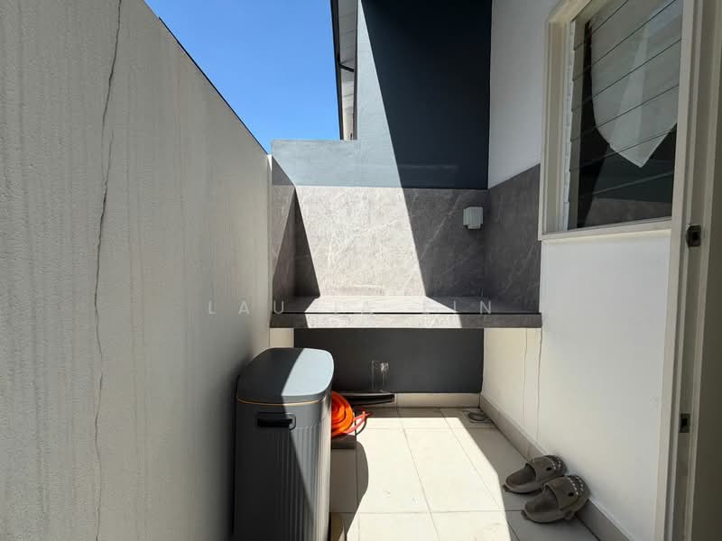 2-storey Terraced House for Rent in Rawang (Selangor) - Lau Ia Ein - Exterior - PropertyGuru.com.my