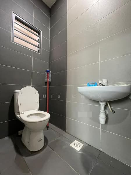 Cluster House for Rent in Klang (Selangor) - Louis Chan - Bathroom - PropertyGuru.com.my
