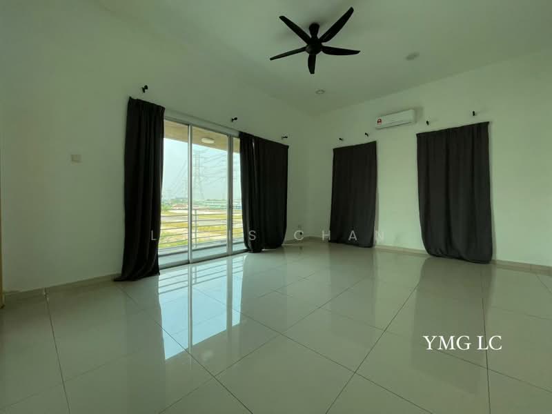 Cluster House for Rent in Klang (Selangor) - Louis Chan - Living Room - PropertyGuru.com.my