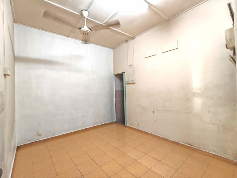 1-storey Terraced House for Sale in Taman Abad (Johor Bahru) - Louis Tan - Interior - PropertyGuru.com.my