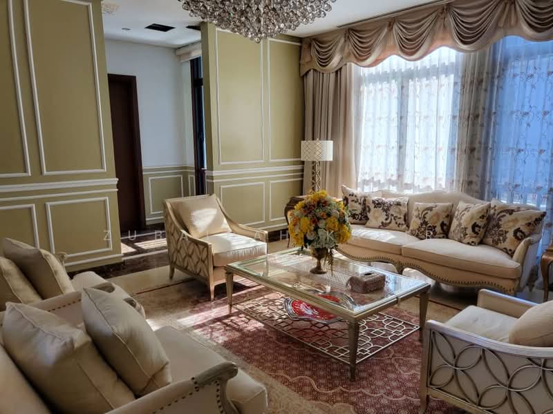 Bungalow for Sale in Bukit Jelutong (Shah Alam) - Zubaidah Kadir - Living Room - PropertyGuru.com.my
