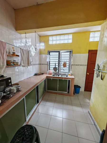 2-storey Terraced House for Sale in Mutiara Rini (Skudai) - Janlly Jong - Kitchen - PropertyGuru.com.my