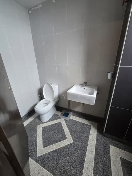 The Garden Residences untuk Untuk Dijual - RM 515,000, Mac 2026 - Bathroom - PropertyGuru.com.my