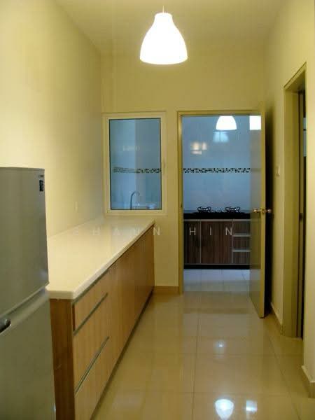 Pacific Place untuk Untuk Disewa - RM 2,000 /bulan, Mac 2026 - Kitchen - PropertyGuru.com.my