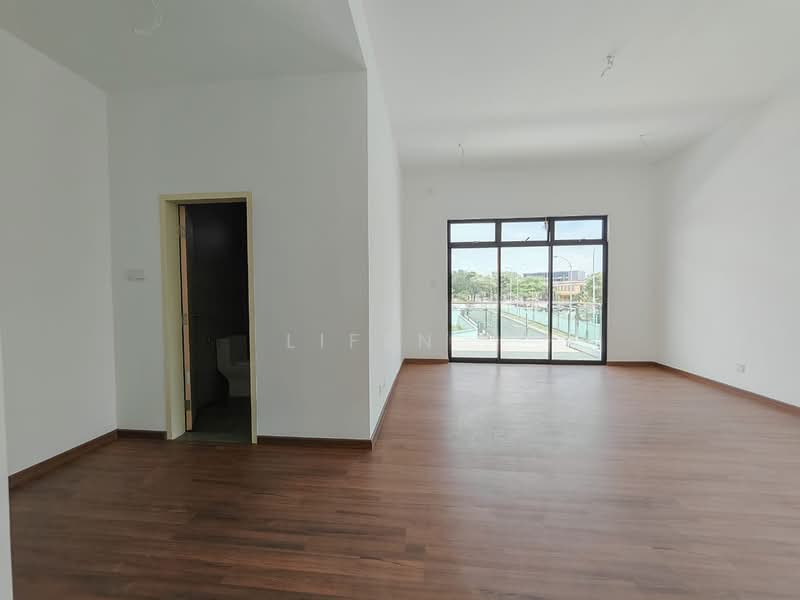 Cluster House for Sale in Kulai (Johor) - Lifen . - Living Room - PropertyGuru.com.my