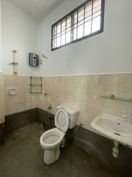 Bandar Putra untuk Untuk Dijual - RM 508,000, Mac 2026 - Bathroom - PropertyGuru.com.my