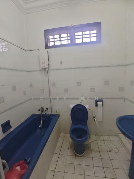 Jalan Bentara @ Taman Sri Intan untuk Untuk Dijual - RM 750,000, Mac 2026 - Bathroom - PropertyGuru.com.my