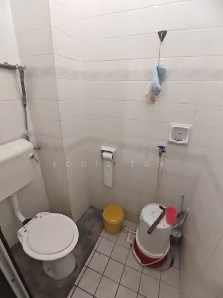 Jalan Bentara @ Taman Sri Intan untuk Untuk Dijual - RM 750,000, Mac 2026 - Bathroom - PropertyGuru.com.my