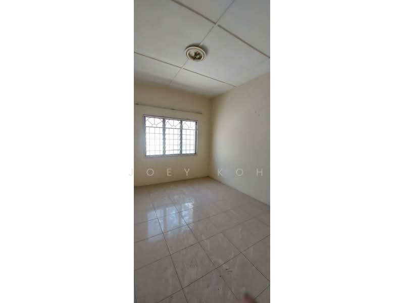 2-storey Terraced House for Sale in Bandar Nusa Rhu (Shah Alam) - Joey Koh - Interior - PropertyGuru.com.my