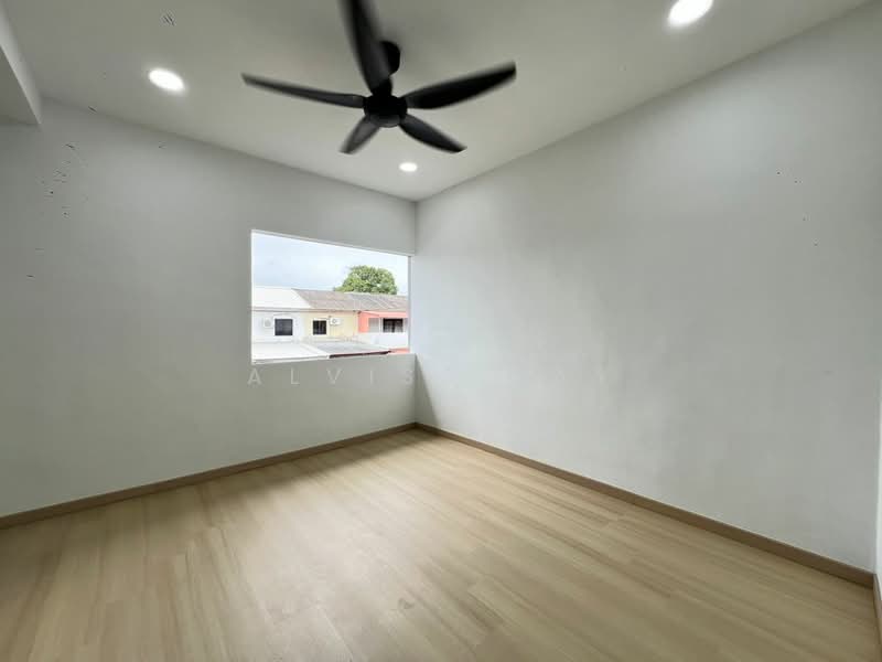 2-storey Terraced House for Sale in Taman Puteri Wangsa (Ulu Tiram) - Alviss Tay - Interior - PropertyGuru.com.my