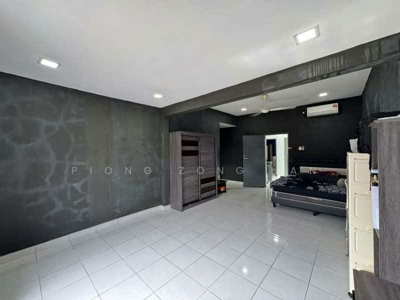 Bandar Tiram 3 untuk Untuk Dijual - RM 850,000, Apr 2026 - Bedroom - PropertyGuru.com.my