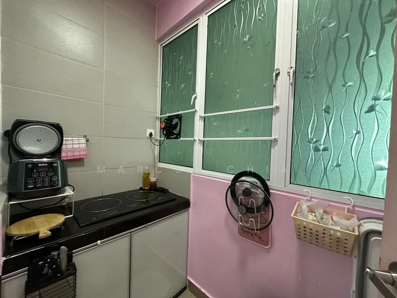 Apartment for Sale at Perling Heights Apartments - Marcus Chia - Kitchen - PropertyGuru.com.my