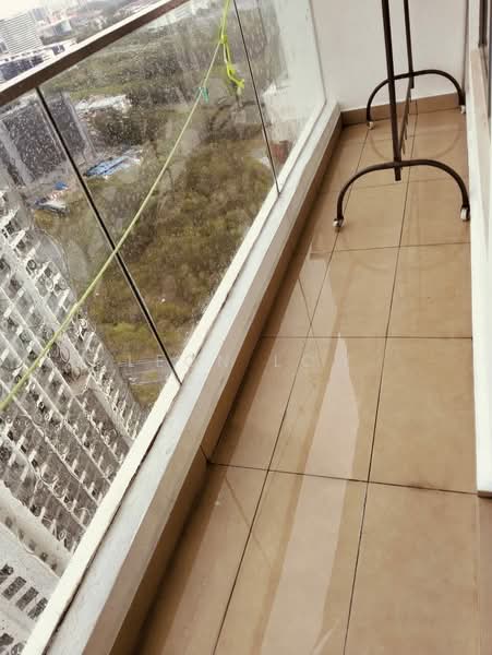 Cybersquare untuk Untuk Disewa - RM 1,699 /bulan, Mac 2026 - Balcony - PropertyGuru.com.my