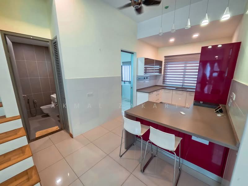 3-storey Terraced House for Sale in Cyberjaya (Selangor) - Akmal Zakaria - Kitchen - PropertyGuru.com.my