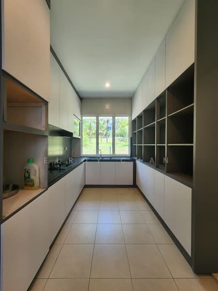 Bungalow for Rent in Iskandar Puteri (Nusajaya) (Johor) - Elroy Chan - Kitchen - PropertyGuru.com.my