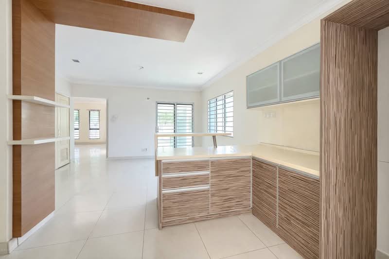 2-storey Terraced House for Sale in Putra Heights (Subang Jaya) - Amirul Nasyriq - Kitchen - PropertyGuru.com.my