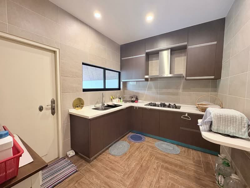 2.5-storey Terraced House for Sale in Jade Hills (Kajang) - Even Chong - Kitchen - PropertyGuru.com.my