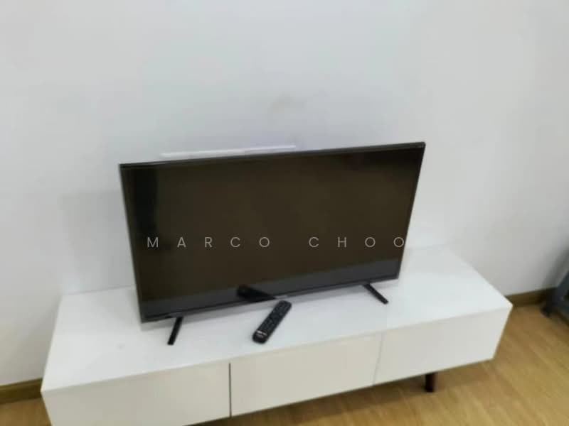 Amberside @ Country Garden Danga Bay untuk Untuk Dijual - RM 350,000, Apr 2026 - Living Room - PropertyGuru.com.my