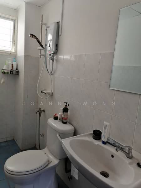 Apartment for Sale at Desa Tanjung - Joanne Wong - Bathroom - PropertyGuru.com.my