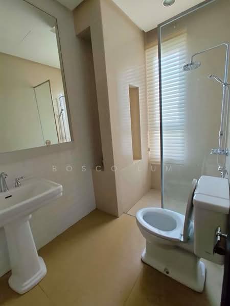 Quayside Seafront Resort Condominiums untuk Untuk Dijual - RM 1,175,000, Mac 2026 - Bathroom - PropertyGuru.com.my