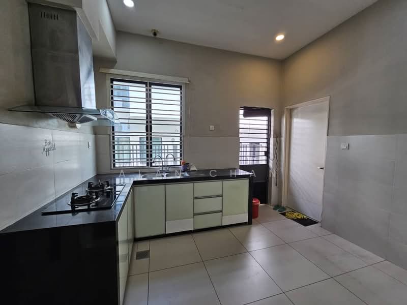 2-storey Terraced House for Rent in 16 Sierra (Puchong) - Alan Chan - Kitchen - PropertyGuru.com.my