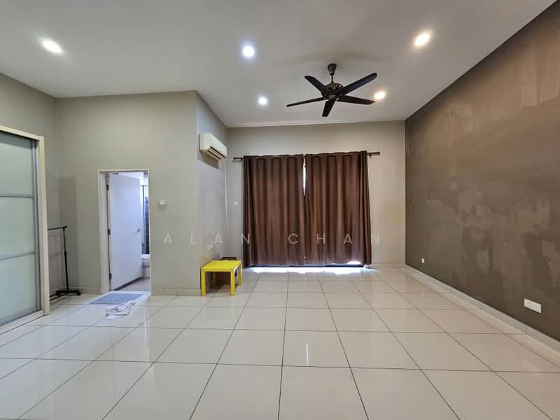 2-storey Terraced House for Rent in 16 Sierra (Puchong) - Alan Chan - Living Room - PropertyGuru.com.my