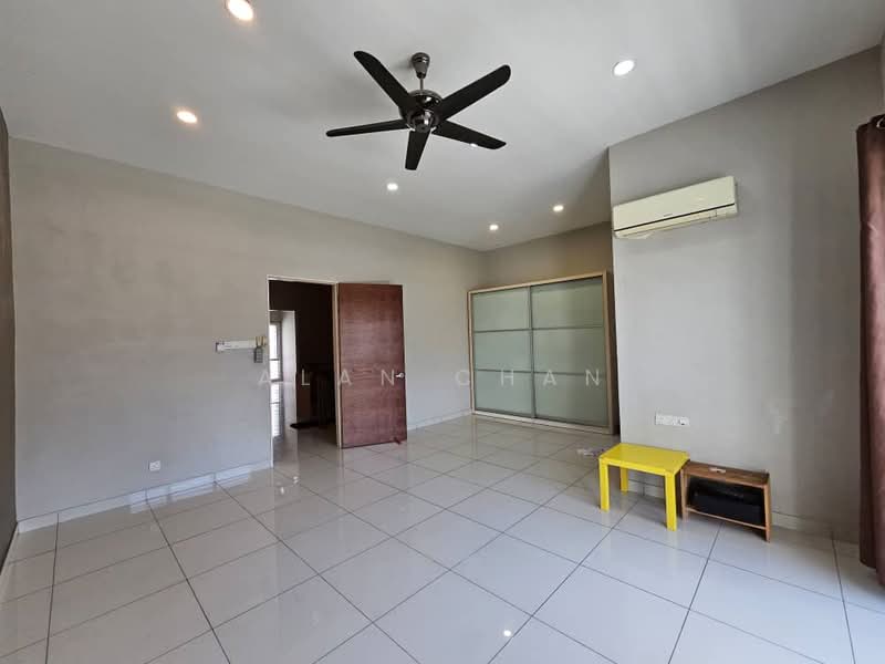 2-storey Terraced House for Rent in 16 Sierra (Puchong) - Alan Chan - Living Room - PropertyGuru.com.my
