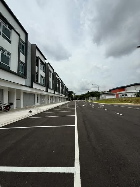 Abadi Heights untuk Untuk Disewa - RM 2,500 /bulan, Mac 2026 - Exterior - PropertyGuru.com.my