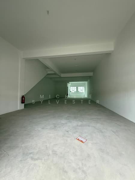 Shop / Office for Rent in Taman Daya (Johor Bahru) - Michele Sylvester - Interior - PropertyGuru.com.my