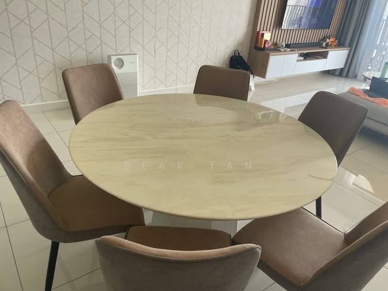 Vertu Resort untuk Untuk Disewa - RM 1,900 /bulan, Mac 2026 - Dining Room - PropertyGuru.com.my