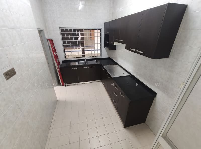 Condominium for Sale at Casa Venicia Greenview Tower - Edmund CH Leow - Kitchen - PropertyGuru.com.my