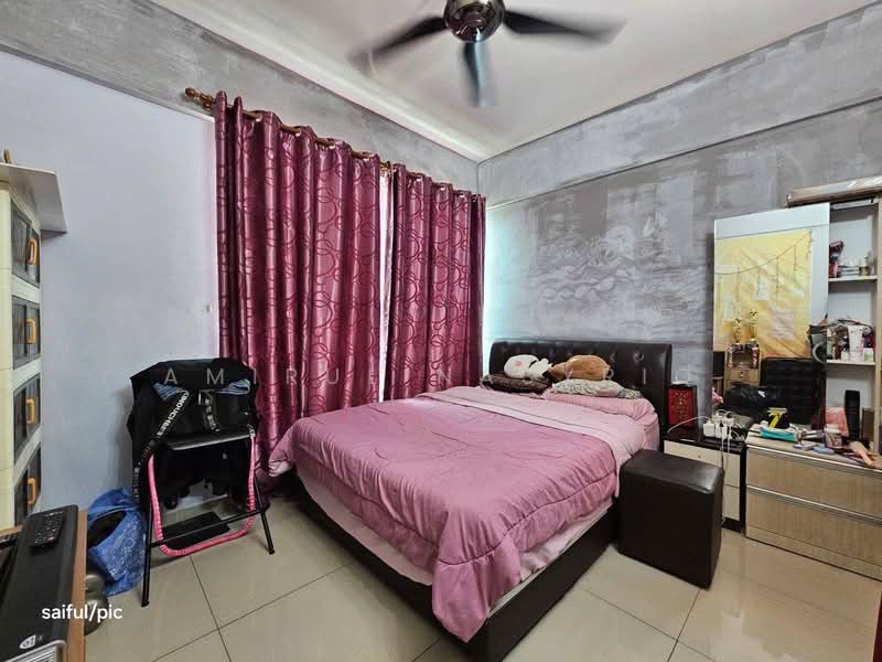 Condominium for Sale at The Zest @ Kinrara 9 - Amirul Nasyriq - Bedroom - PropertyGuru.com.my