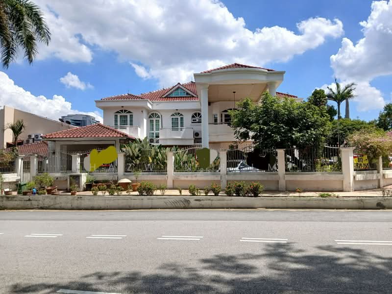 Bungalow House for Sale in Taman Tun Dr Ismail (Kuala Lumpur) - Hazwan Hilmi - Exterior - PropertyGuru.com.my