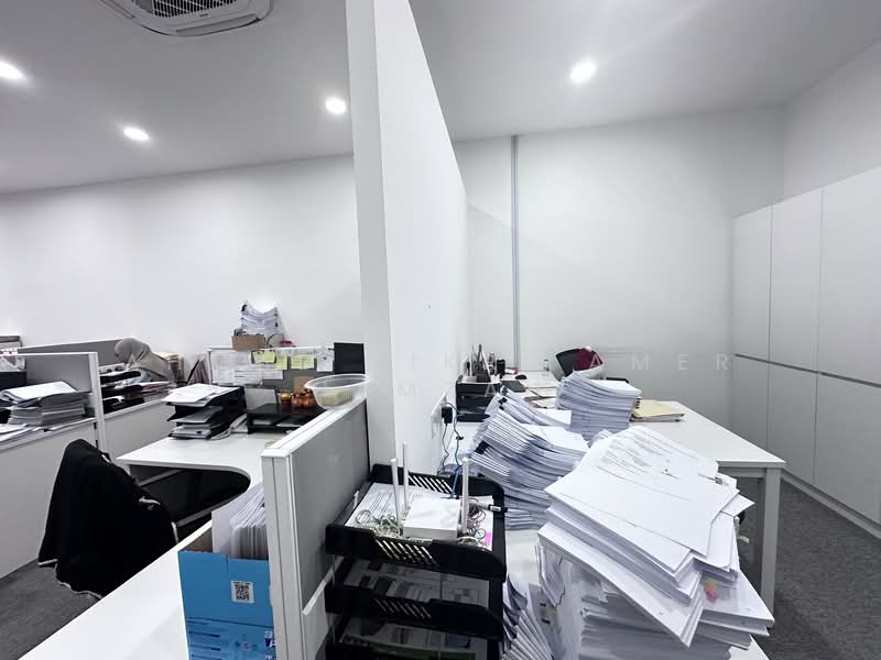 Kedai / Pejabat untuk Dijual di Kuchai Business Park (Kuala Lumpur) - Ahmad Fikri Amer Hamzah - Interior - PropertyGuru.com.my