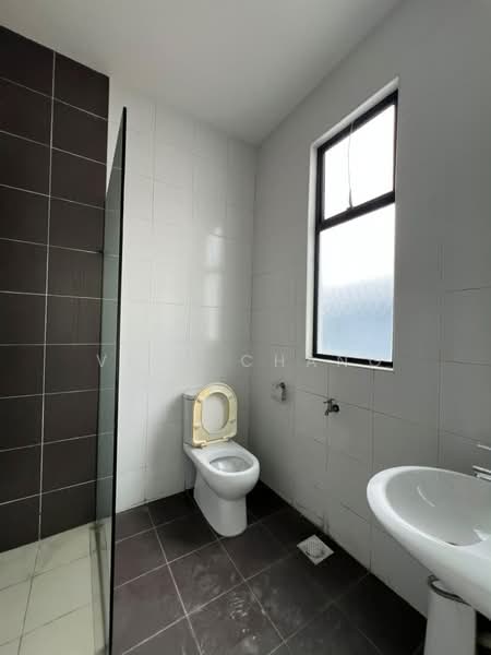 Cluster House for Sale in Skudai (Johor) - Vera Chang - Bathroom - PropertyGuru.com.my