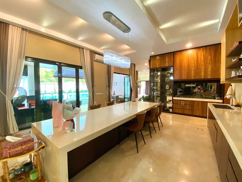 The Reserve Puncak Kayangan Kemensah untuk Untuk Dijual - RM 8,500,000, Mac 2026 - Dining Room - PropertyGuru.com.my