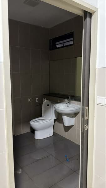 City of Elmina : Elmina Valley 2 untuk Untuk Disewa - RM 2,500 /bulan, Mac 2026 - Bathroom - PropertyGuru.com.my