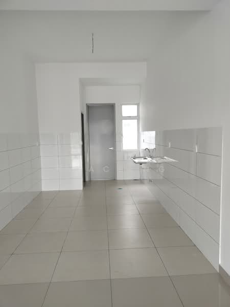 2-storey Terraced House for Sale in Amverton Hills (Sungai Buloh) - Grace Ng - Kitchen - PropertyGuru.com.my
