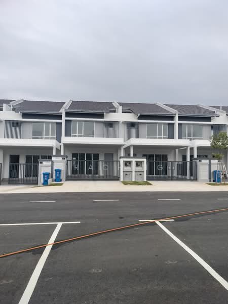 2-storey Terraced House for Sale in Amverton Hills (Sungai Buloh) - Grace Ng - PropertyGuru.com.my