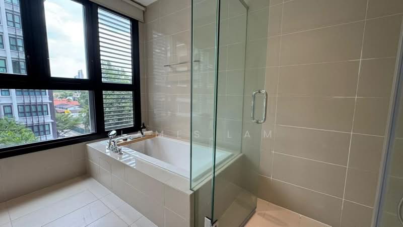 Kondominium untuk Dijual di Sastra U-Thant - James Lam - Bathroom - PropertyGuru.com.my