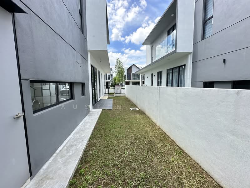 2-storey Terraced House for Sale in Petaling Jaya (Selangor) - Austin Wong - Exterior - PropertyGuru.com.my